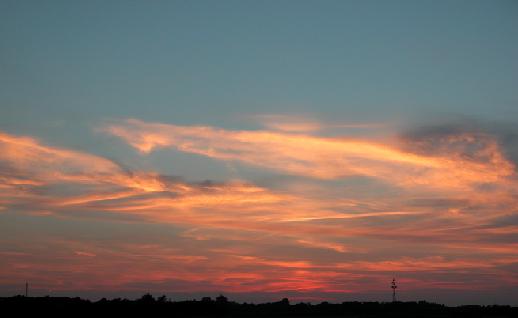 Imagen Cielo al atardecer, click para jugar