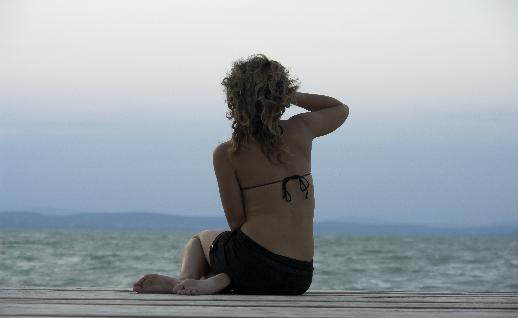 Imagen Mujer con bikini en la playa, click para jugar